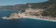 Il beach club pi&ugrave; amato dal pubblico nel 2026 &egrave; a Palmi