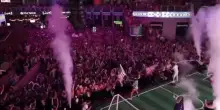La festa dei tifosi Usa dopo la vittoria contro la Bosnia-Erzegovina