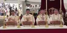 Lefebrviani, Vaticano: scomunica per tutti i ministri San Pio X