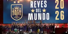 Madrid accoglie i campioni del mondo, dai reali poi il bagno di folla