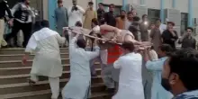 Pakistan, 17 morti in attentato suicida nella valle dello Swat