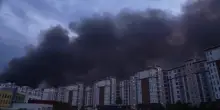 Kiev sotto attacco, 17 morti: nessuno dei 28 missili russi abbattuto