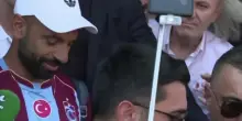 Salah in Turchia, centinaia di tifosi del Trabzonspor in festa