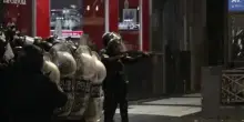 In Argentina scontri tra manifestanti e polizia: idranti e proiettili
