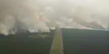 Canada, oltre 20mila evacuati per maxi incendio in Columbia Britannica