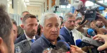 Banche, Tajani: la politica stia fuori dal risiko bancario
