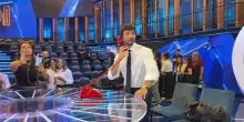 Torna Affari Tuoi, Stefano De Martino: tante novit&agrave;, arriva Tommasino