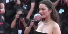 A Venezia l&rsquo;eleganza di Marion Cotillard, Georgina, Maggie Gyllenhaal