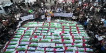 Gaza, 100 bare per i funerali dei corpi ritrovati sotto le macerie