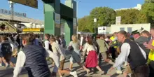 A Monaco apre l&rsquo;Oktoberfest: la corsa per accaparrarsi la prima birra