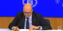 Scuola, Valditara: &ldquo;Sanzioni a chi entra in classe con burqa o niqab&rdquo;