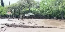 Cile, violenta alluvione a Santiago: strade trasformate in fiumi