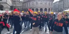 Ex Ilva, a Genova operai in corteo. Salis incontra i lavoratori