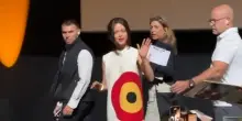 Festa di Roma, applausi e autografi per la &ldquo;Wednesday&rdquo; Jenna Ortega