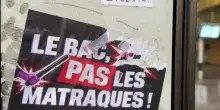 &ldquo;Coercitivo e dannoso&rdquo;, abitanti Parigi contro il coprifuoco notturno