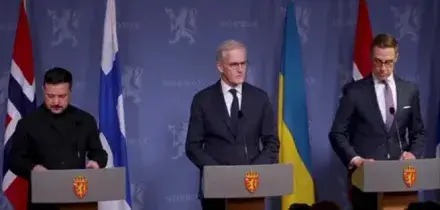 Ucraina, Trump incalza Zelensky su accordo per pace. Witkoff da Putin