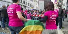 Ancona, il Tar: illegittimo escludere dall&rsquo;asilo il figlio di due madri