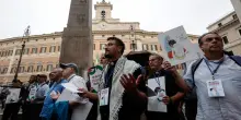 Dal Quirinale a Montecitorio la marcia dei «Preti contro il genocidio»