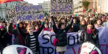Disarmare il patriarcato. Transfemministe in corteo nella Capitale