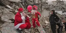 Le chiese tramutate in rifugi e cimiteri. Il Natale perso di Gaza