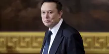 Algoritmi distorti e pedopornografia, guai francesi per Musk