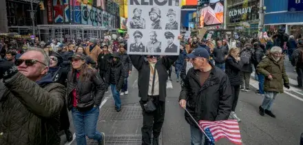 La Casa Bianca vede rosso