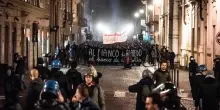 Corteo per Cospito: 18 condanne. Ma cade l&rsquo;ipotesi &laquo;devastazione&raquo;