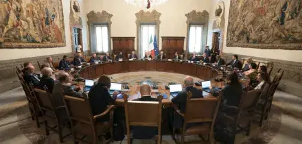 Quattro Cdm in dieci giorni per nascondere tutti i fallimenti