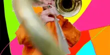 La magia sonora di Alex Paxton, mille scintille di improvvisazione