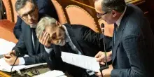 Nel Pd lite sui voti a Gasparri in Senato