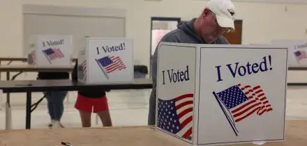 In Indiana, i &laquo;cadaveri&raquo; dei nemici di Trump. Nuove mappe per cancellare il voto nero