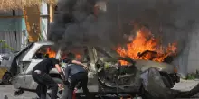 Colpita un&rsquo;autostrada in Libano. Almeno otto morti, tra cui due bambini