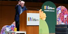 Contro i nuovi monarchi. Sanders rockstar al Salone
