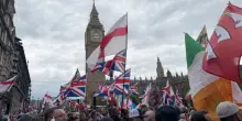 Robinson alla guida di 50 mila neofascisti per le strade di Londra