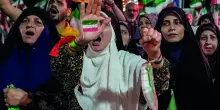 L&rsquo;Iran travolto dalla crisi