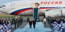 Putin apre di nuovo all&rsquo;Europa: &laquo;dovremo parlare di architettura di sicurezza&raquo;
