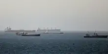 I raid di Israele, lo stretto dell&rsquo;Iran