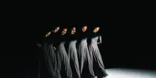 Partenze e lontananze nel lungo viaggio della Biennale teatro