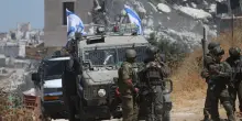 I religiosi haredi in strada contro la leva paralizzano Israele