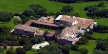 Villa Certosa, nuovo cemento per il resort dell&rsquo;emiro Al Thani