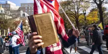Da elementari a superiori, il Texas impone lo studio della Bibbia