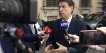 Covid, l&rsquo;ex premier chiede di essere audito