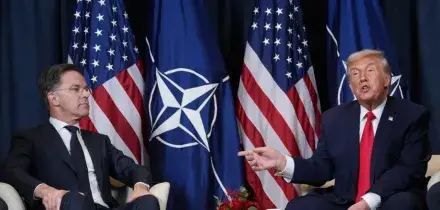 Vertice Nato versione sovranista, la crisi in scena ad Ankara