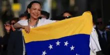 Maria Corina Machado scaricata da tutti: &laquo;Se ne stia negli Usa&raquo;