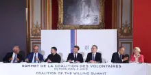 Nasce la coalizione anti-missili. A Parigi parata con Zelensky