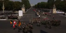 Festa della Bastiglia, a Parigi il risveglio militare d&rsquo;Europa