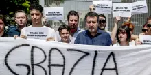 Show di Salvini in carcere. Su Roggero lite con Vannacci