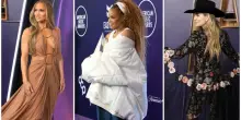 Ama 2025, le pagelle look: Janet Jackson appena sveglia (3), Lainey Wilson essenza del country (9), Jennifer Lopez resta in spiaggia (4). I vincitori