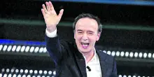 Benigni a Propaganda Live: «A Gaza e in Ucraina uccidono bambini, non sono uomini»