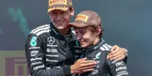 Kimi Antonelli sul podio in F1 con la Mercedes, un italiano dopo oltre 15 anni. Il GP del Canada a Russell, opaca la Ferrari